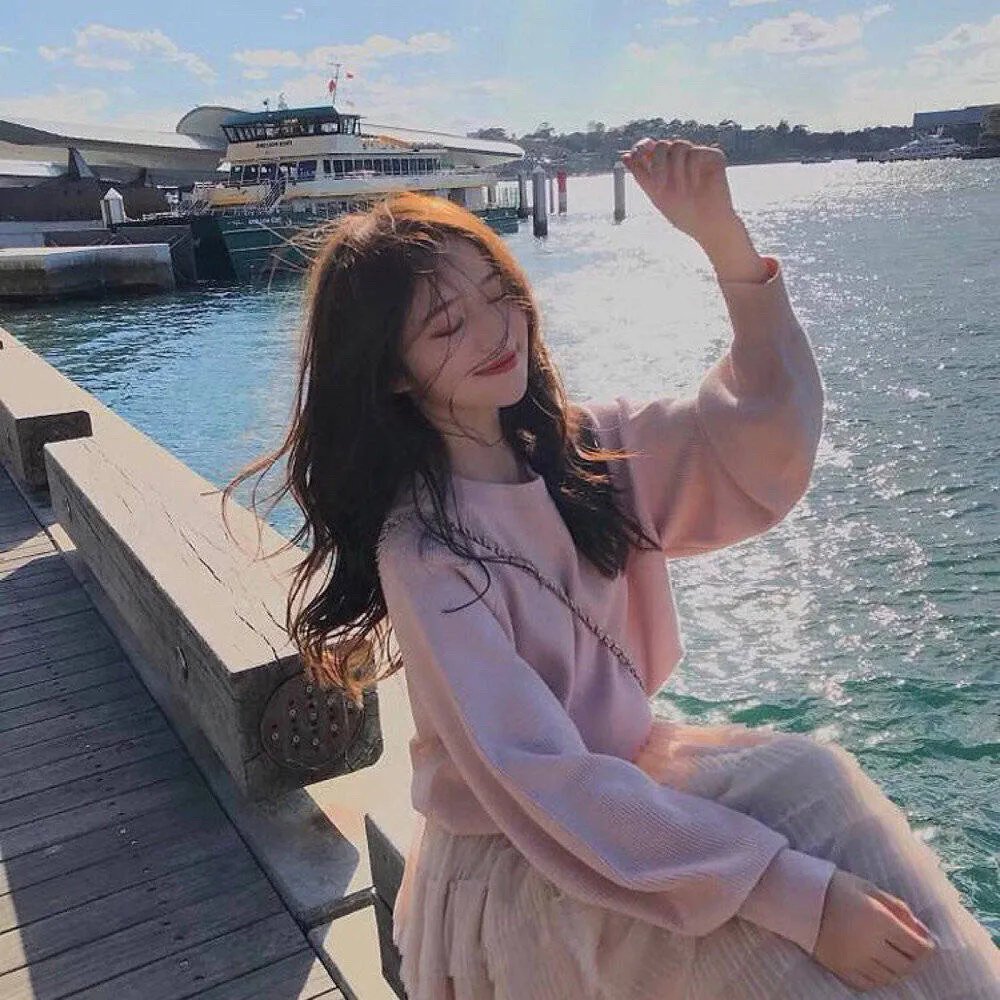 即刻封锁 海报